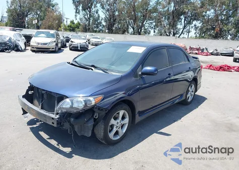 2011 Toyota Corolla S z USA, uszkodzony, nr VIN 2T1BU4EE6BC642630